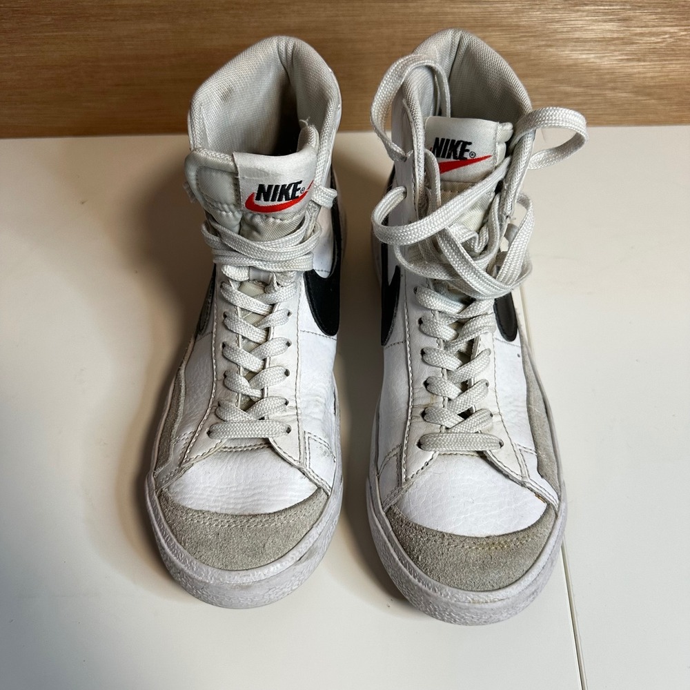 Nike Blazer High Top Sneakers White Black Swoosh Youth Kids Shoes - Picture 2 of 9